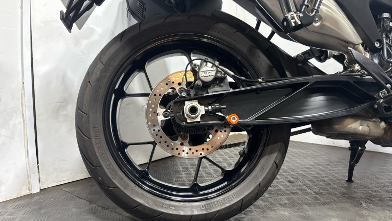 Ktm Duke 890 Duke (22MY)